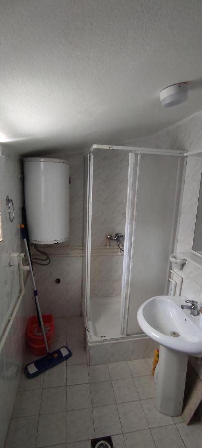 Apartmani Jovanovic لوستيكا المظهر الخارجي الصورة