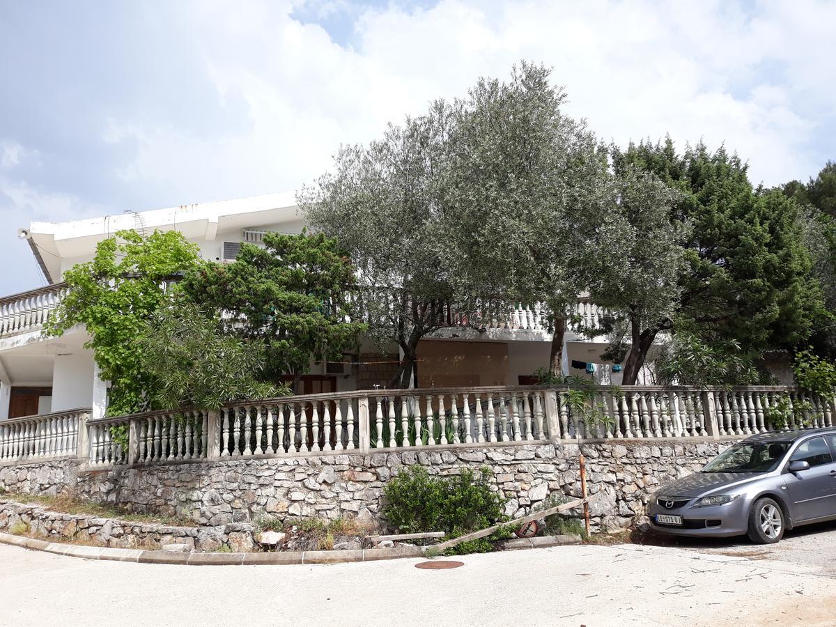 Apartmani Jovanovic لوستيكا المظهر الخارجي الصورة