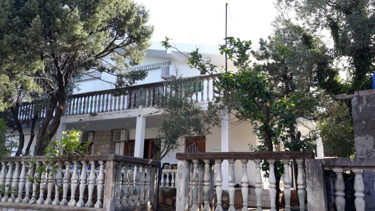 Apartmani Jovanovic لوستيكا المظهر الخارجي الصورة